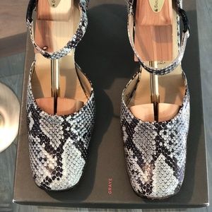 Lt. Blue and Brown Snake Heels